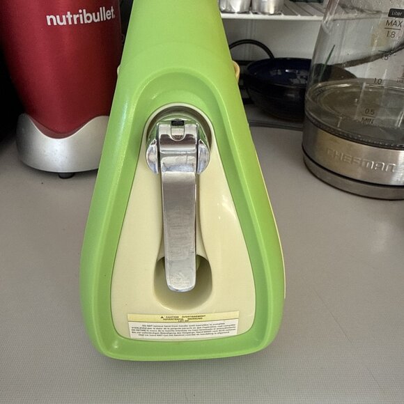 Cricut Cuttlebug Green Die Cutting Embossing Machine Manual Crank Cuddlebug 6” - Picture 5 of 13